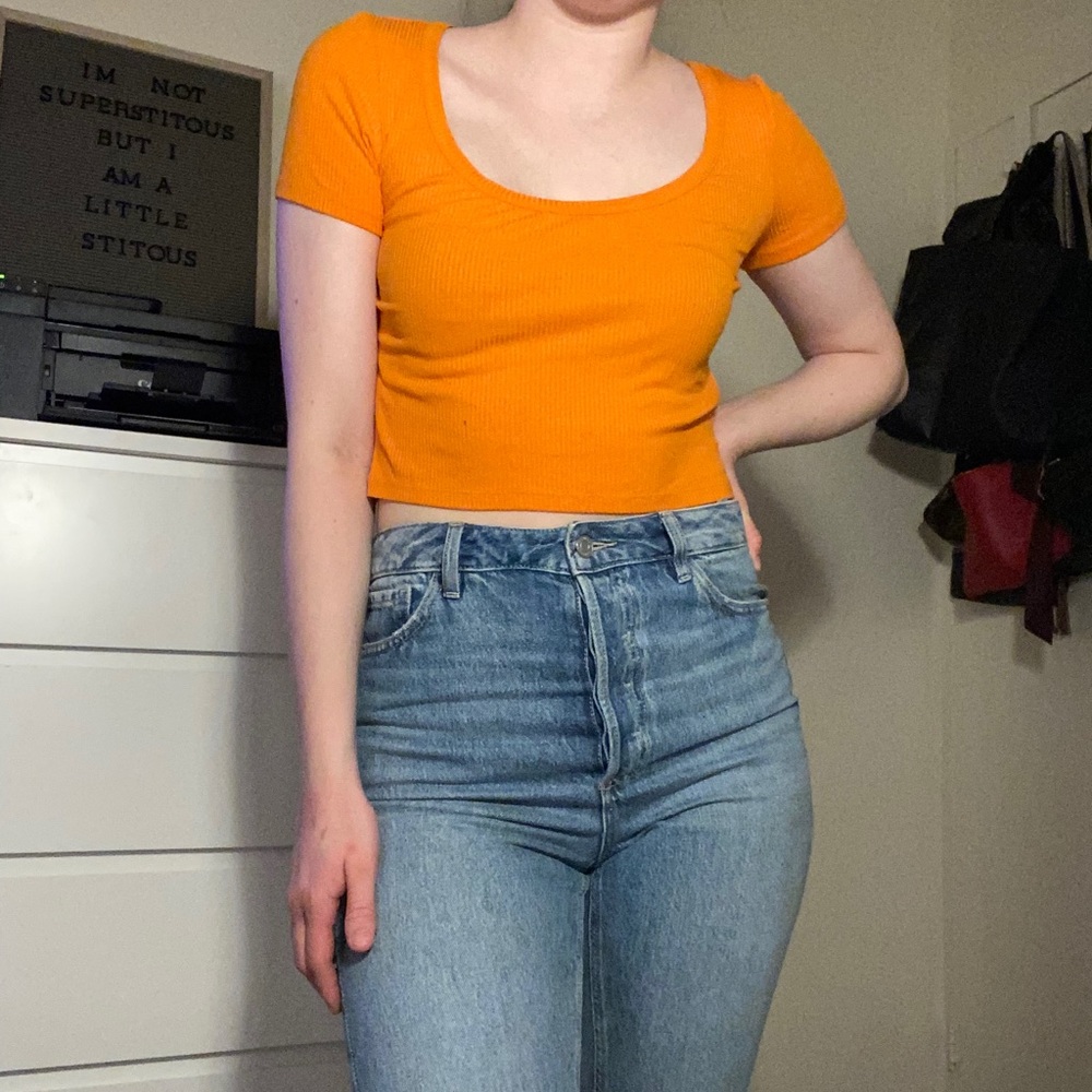 2/$30 Zara Crop